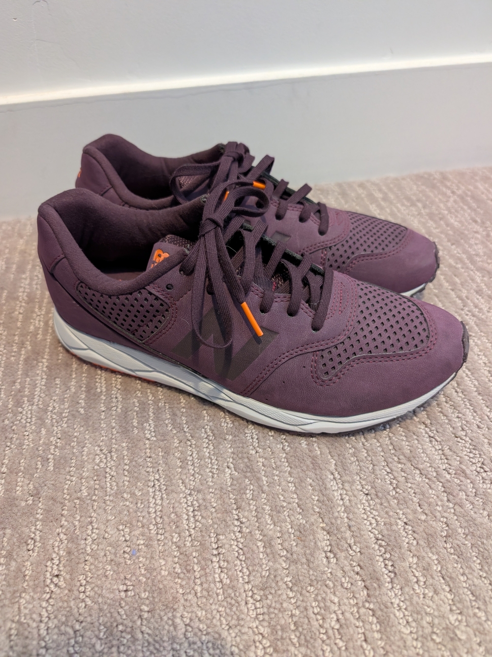 NWOT Women's Purple Microsuede New Balance WRT96 Sneakers